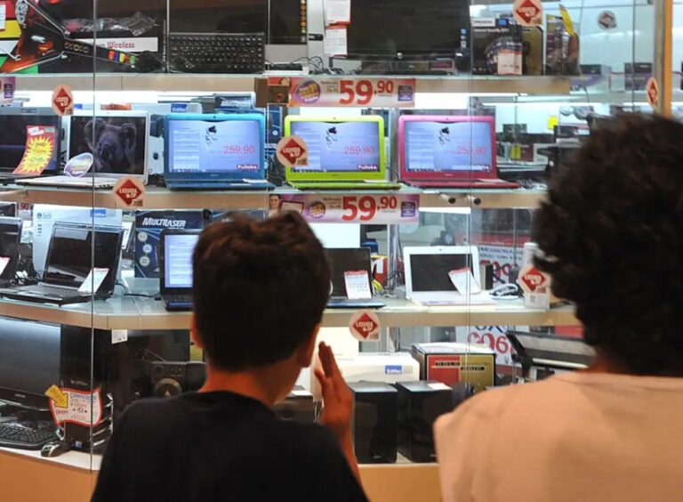 Com menos inflação, comércio espera recorde de vendas na Black Friday