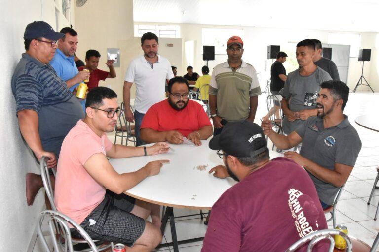 Departamento de Esportes de Jandaia realiza torneio de truco e sinuca “Trofél Carlito Gordo”.