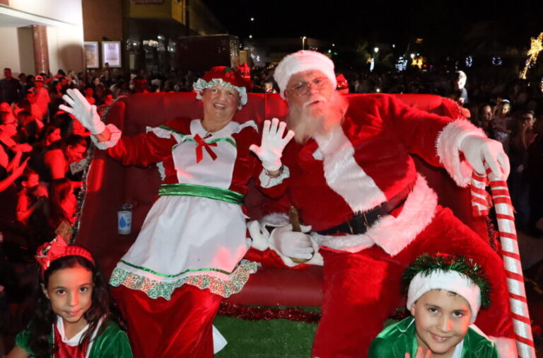 Natal de Luz e Esperança ilumina Ivaiporã na Semana Natalina Cultural