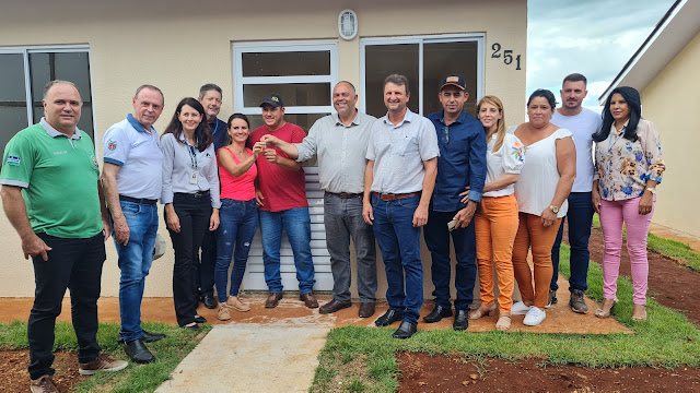 Novo Itacolomi entrega 49 casas e inaugura Unidade Básica de Saúde