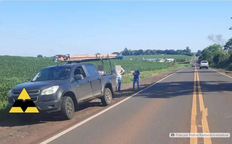 Caminhonete colide com moto na PR-466 e deixa motociclista ferido