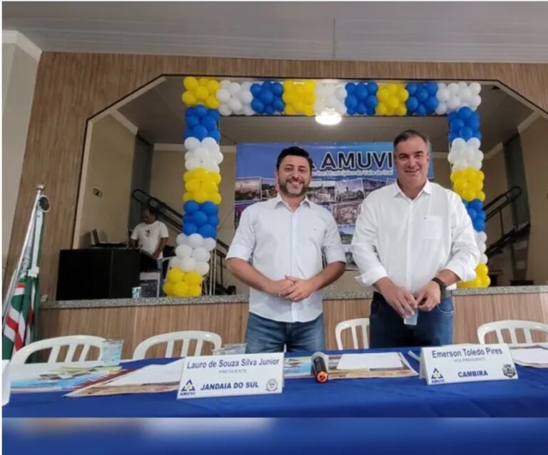 Prefeito de Cambira assume a presidência da Amuvi