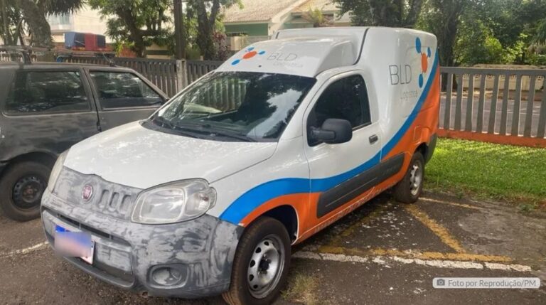 Polícia recupera carro furtado de empresa em Apucarana