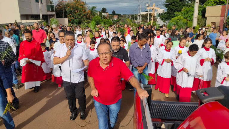 MARUMBI- Domingo de Ramos: procissão marca início da Semana Santa e preparação para a Páscoa