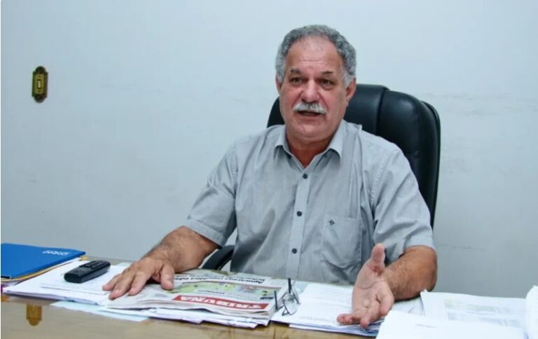 Ex-prefeito de Jandaia esclarece sobre conta irregular no TCE